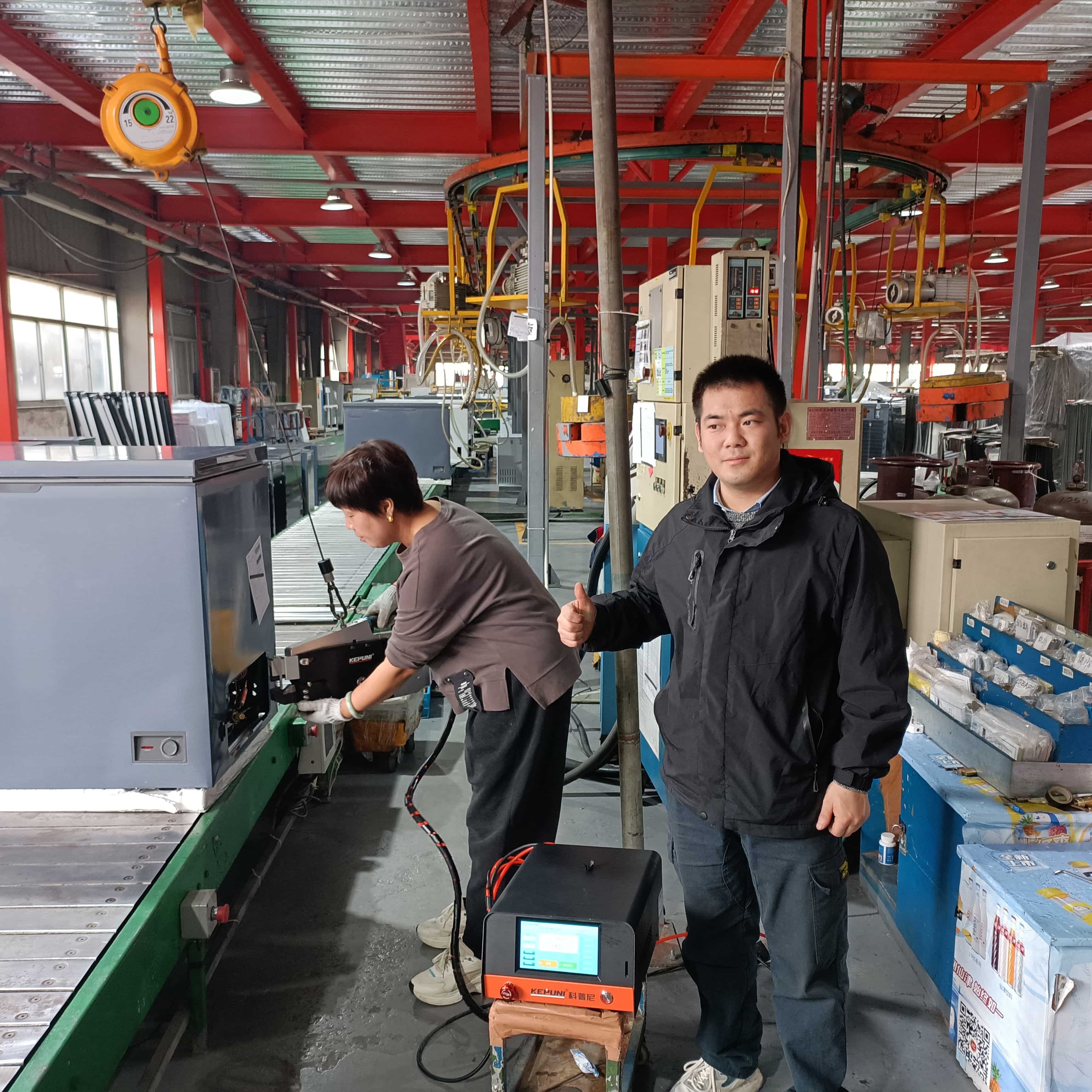 科普尼超声波金属焊接机精准、便携!